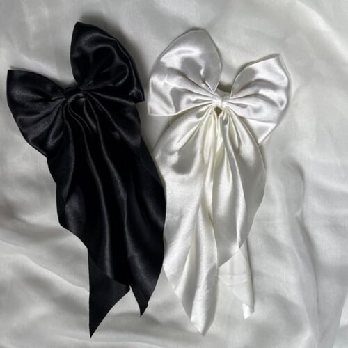 B&W Bow Clip Set of 2